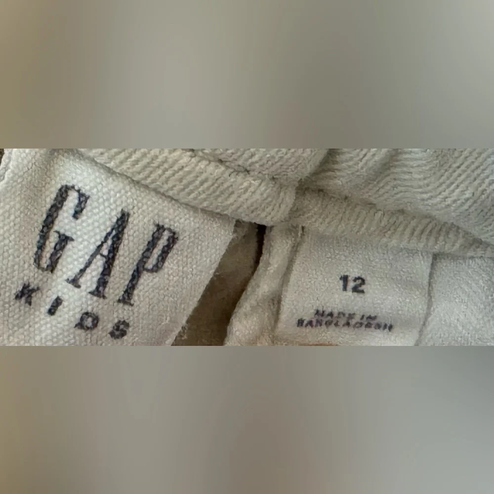Boys School Uniform Bundle of 4 Khaki Shorts Gap Old Navy 12
